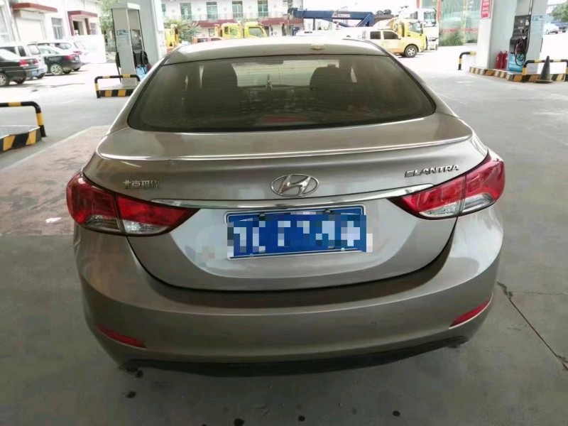 保定14年现代朗动9