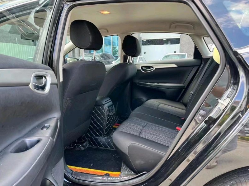 东莞21年日产轩逸6