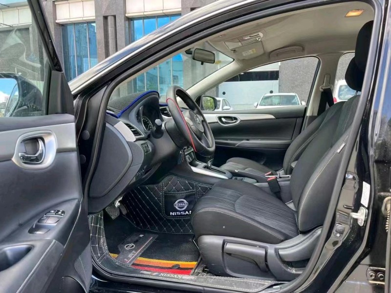 东莞21年日产轩逸7