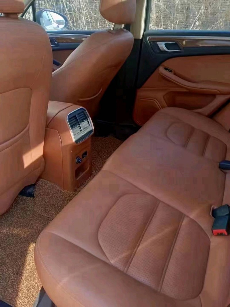 保定17年众泰SR94