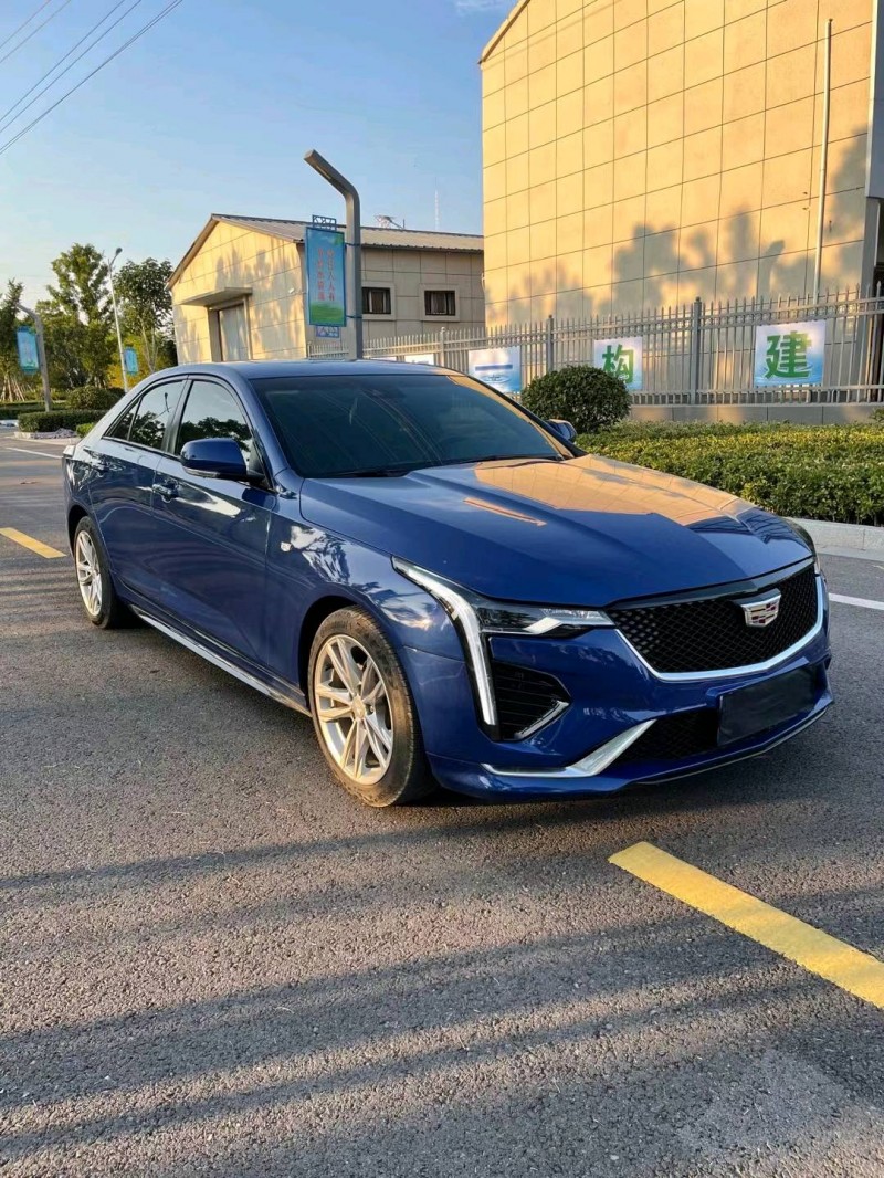 徐州20年凯迪拉克CT43