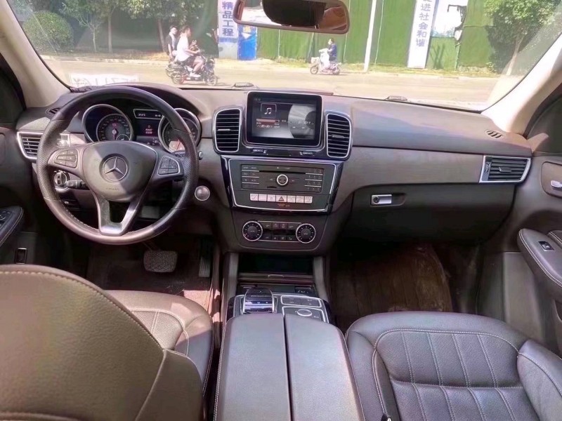 东营15年奔驰GLE5