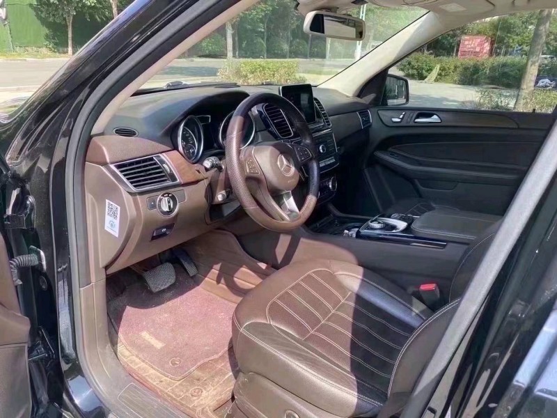 东营15年奔驰GLE8