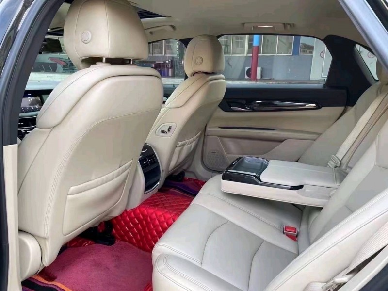 徐州17年凯迪拉克CT63