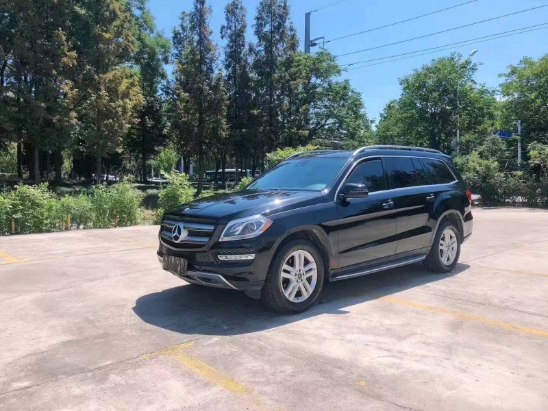 东营13年奔驰GL2