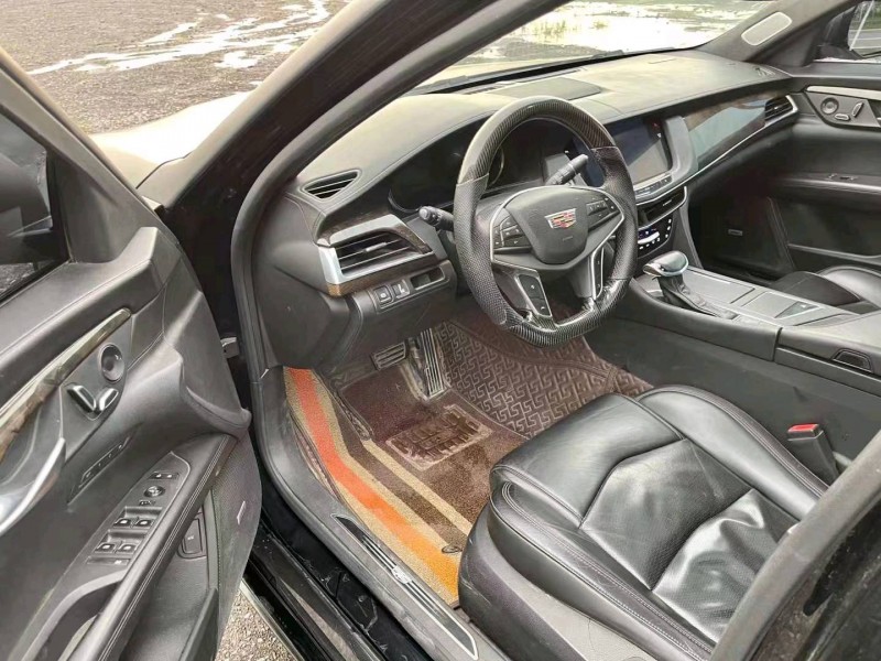 潍坊17年凯迪拉克CT65