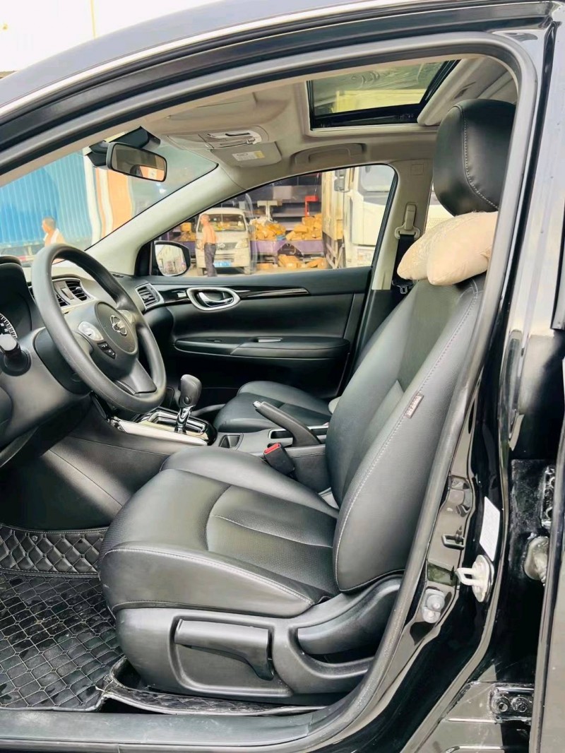 东莞21年日产轩逸5