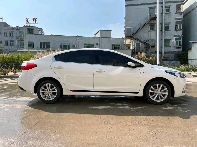 东莞16年起亚K32