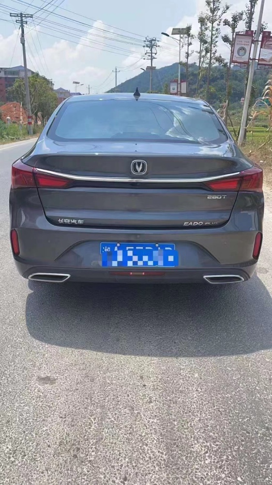 長沙22年長安汽車逸動1