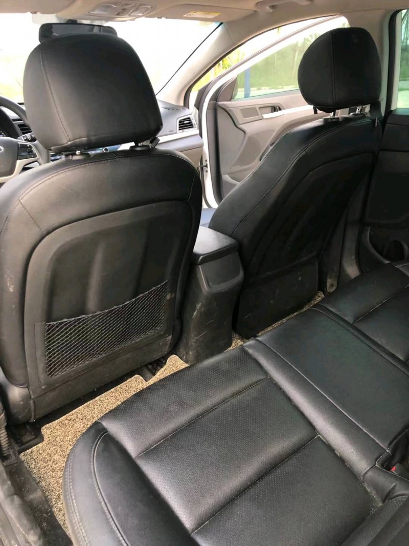 徐州17年现代领动5