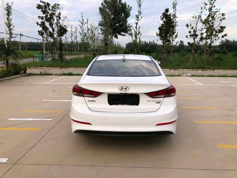 徐州17年现代领动9