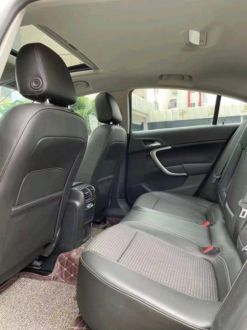 中山17年别克君威7