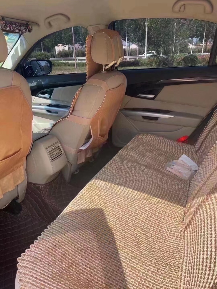 北京14年北汽绅宝D704