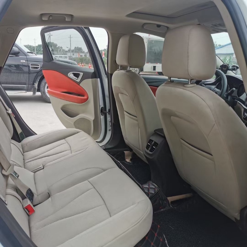 沈阳17年别克威朗6