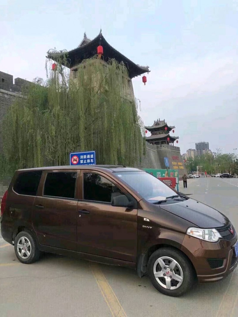 北京17年五菱汽車宏光8