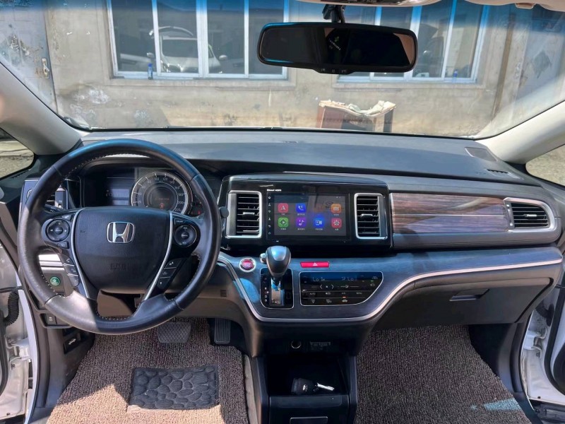 沈阳17年本田艾力绅6