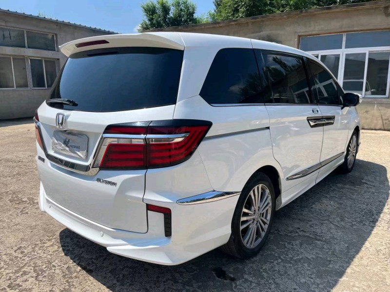 沈阳17年本田艾力绅8