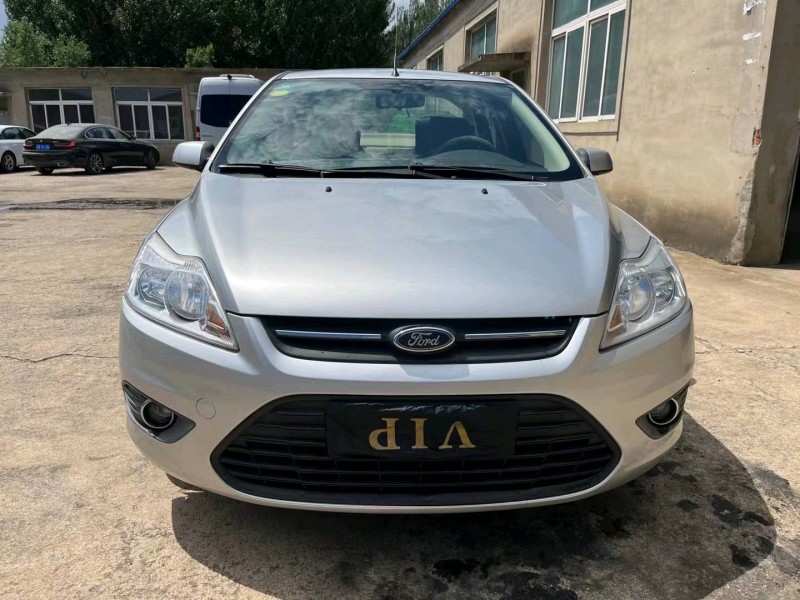 沈阳14年福特福克斯1