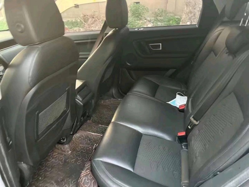 东营17年路虎神行者5