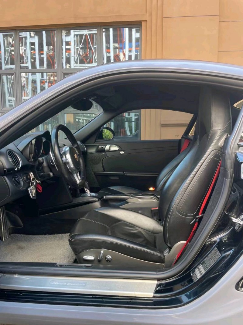 保定12年保时捷Cayenne新能源8