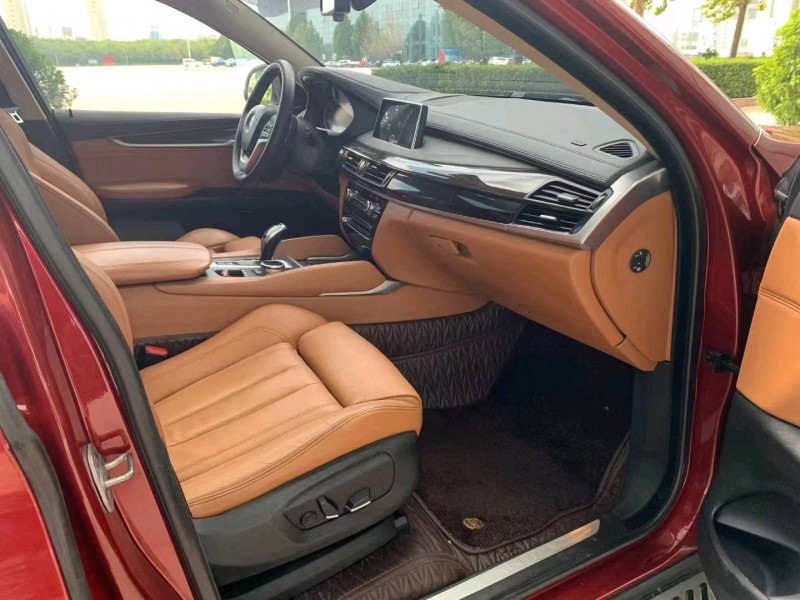 保定16年宝马X66