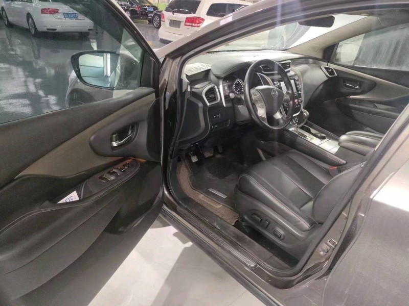 东营17年日产楼兰2