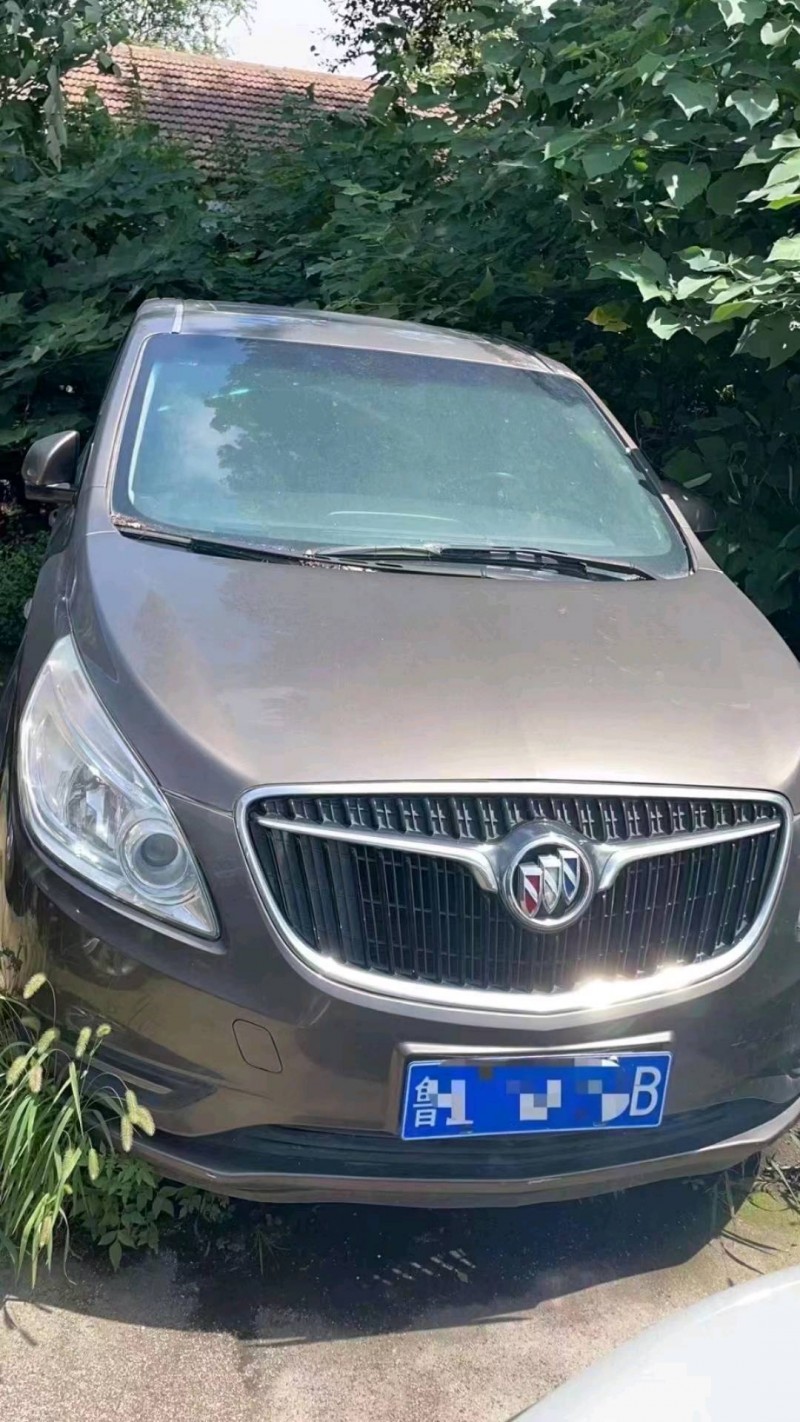 枣庄17年别克GL85