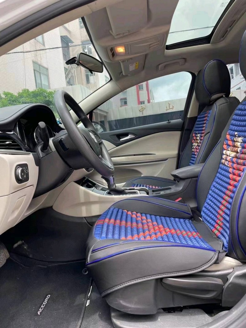 中山21年别克威朗1