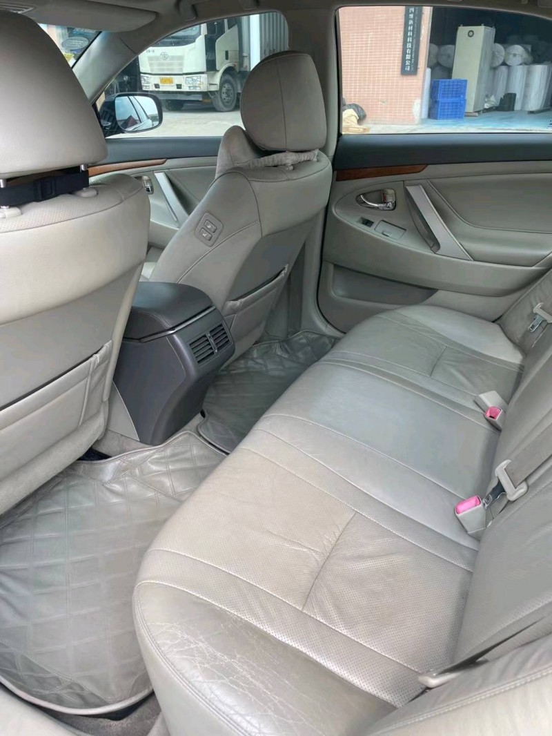 东莞11年丰田凯美瑞5