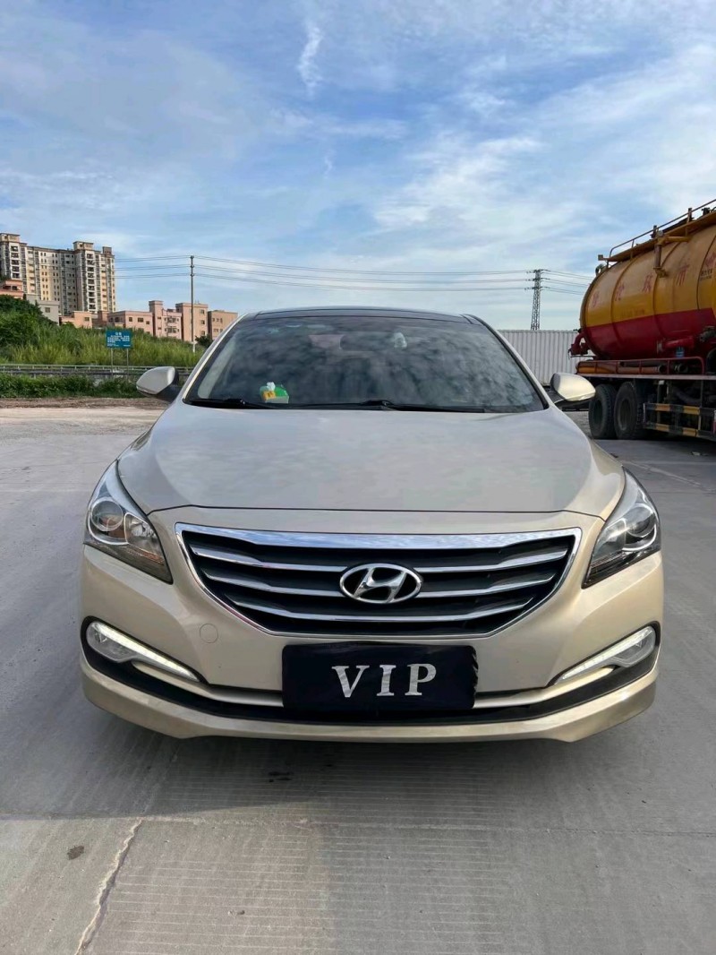 东莞16年现代名图1