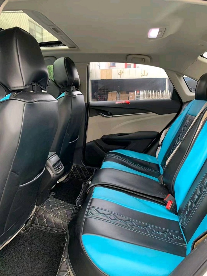 中山19年别克英朗7