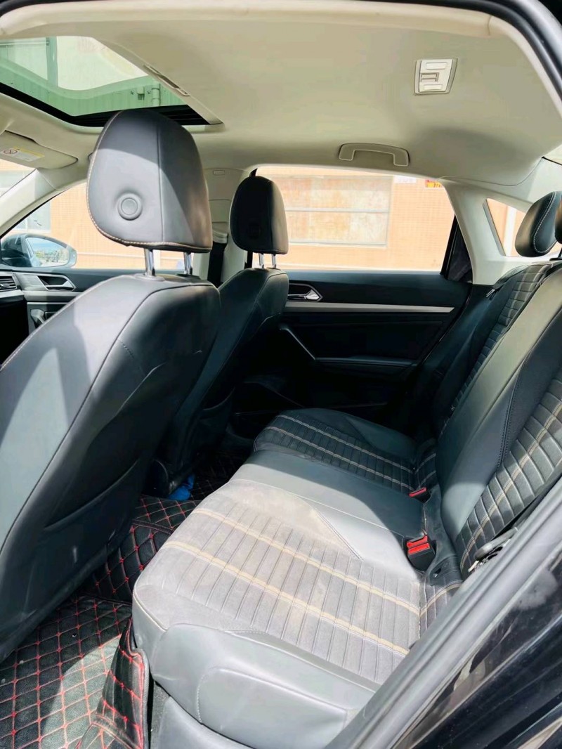 东莞21年大众朗逸5