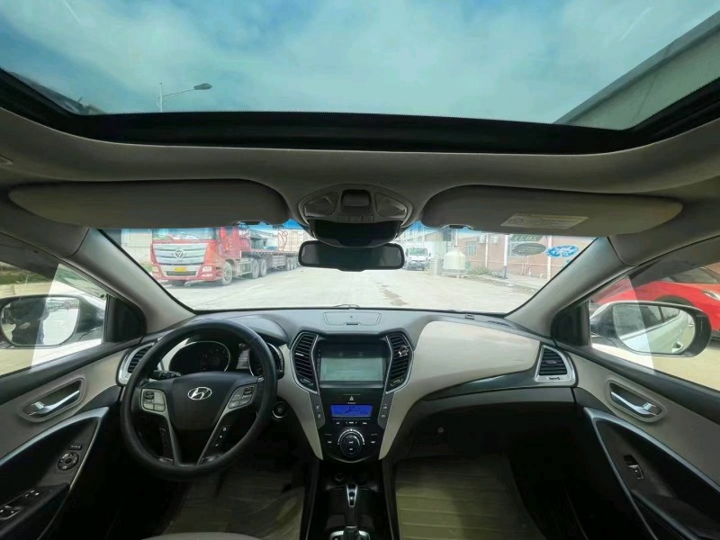 东莞13年现代新胜达6