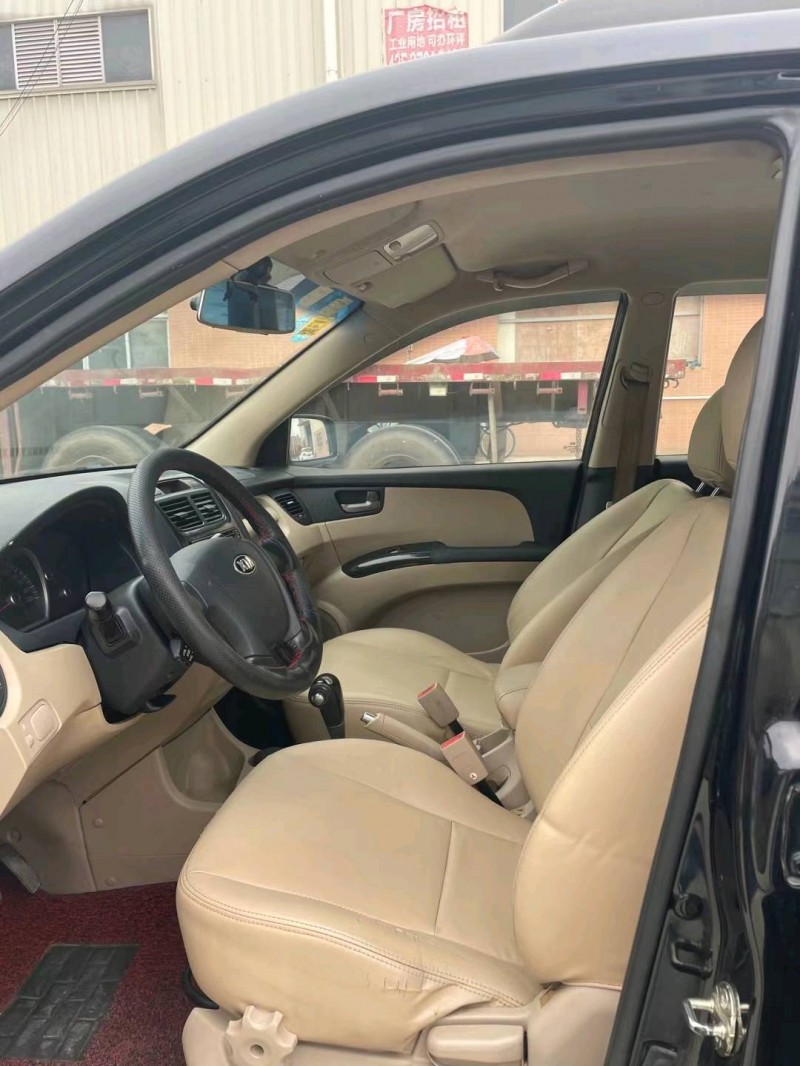 东莞15年起亚狮跑4