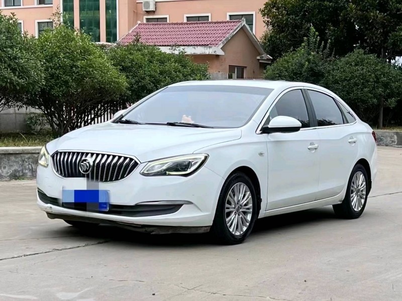 青岛16年别克英朗3