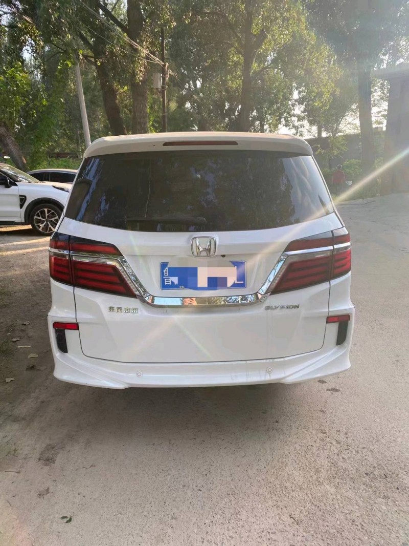 东营18年本田艾力绅8