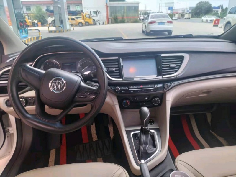 保定17年别克英朗7