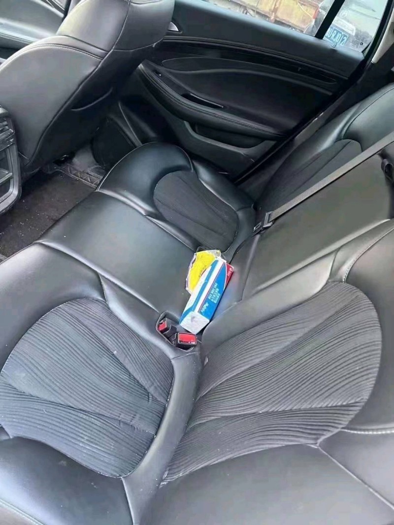 枣庄20年别克昂科威5