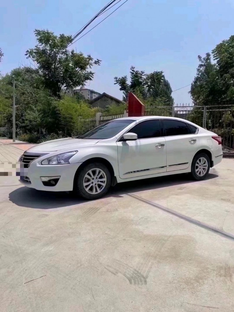 北京16年日产天籁2