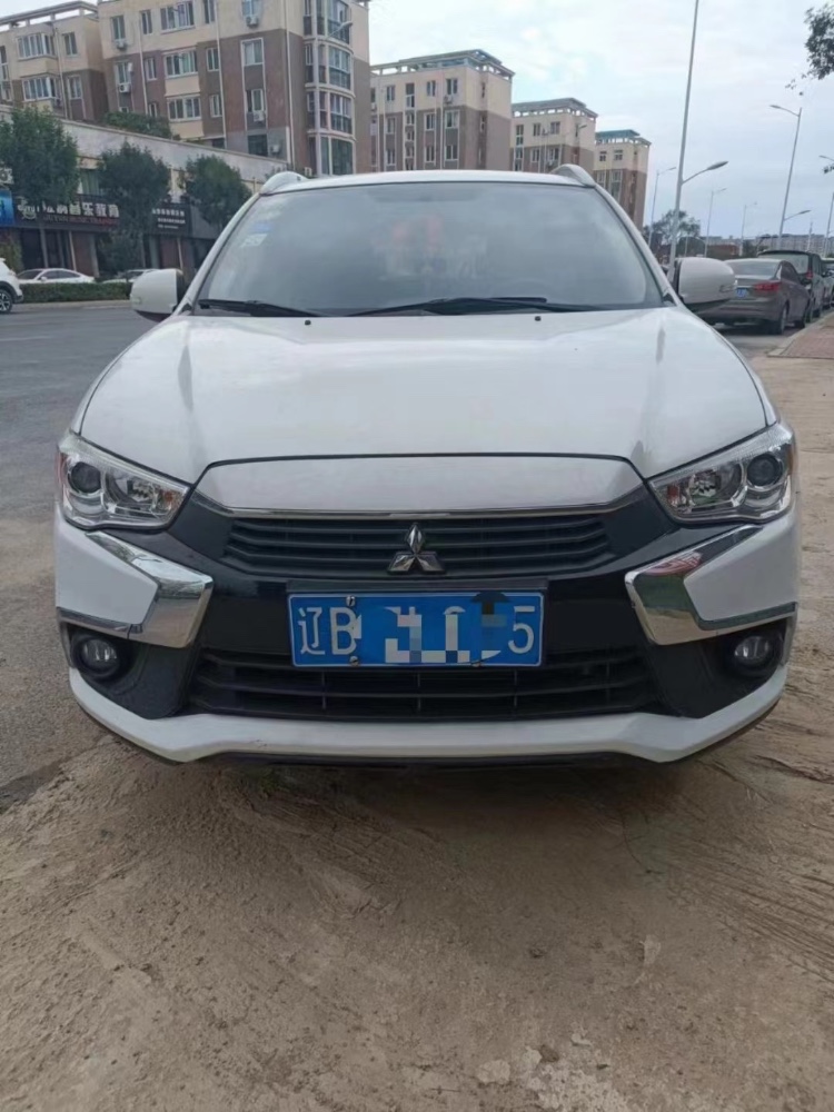 潍坊18年三菱劲炫1