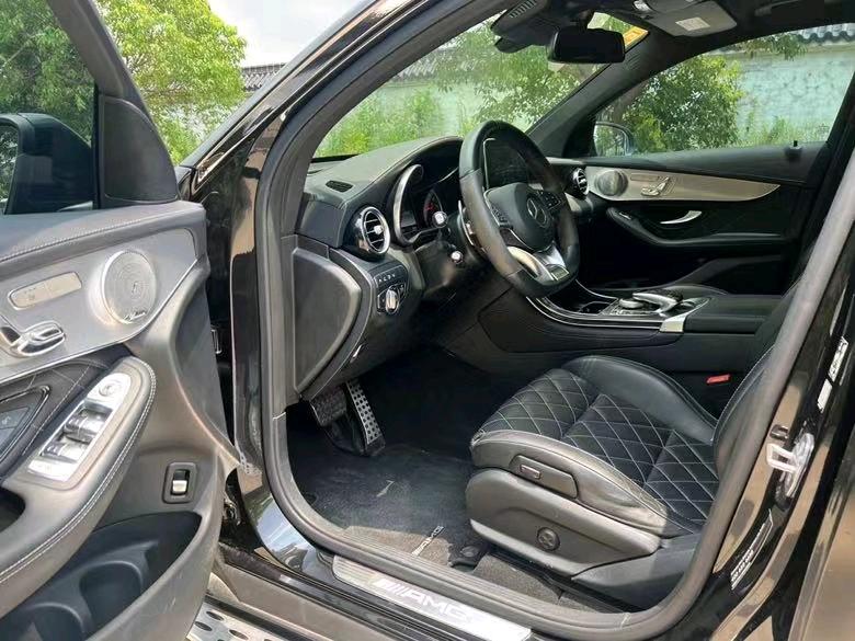 盐城19年奔驰GLC7