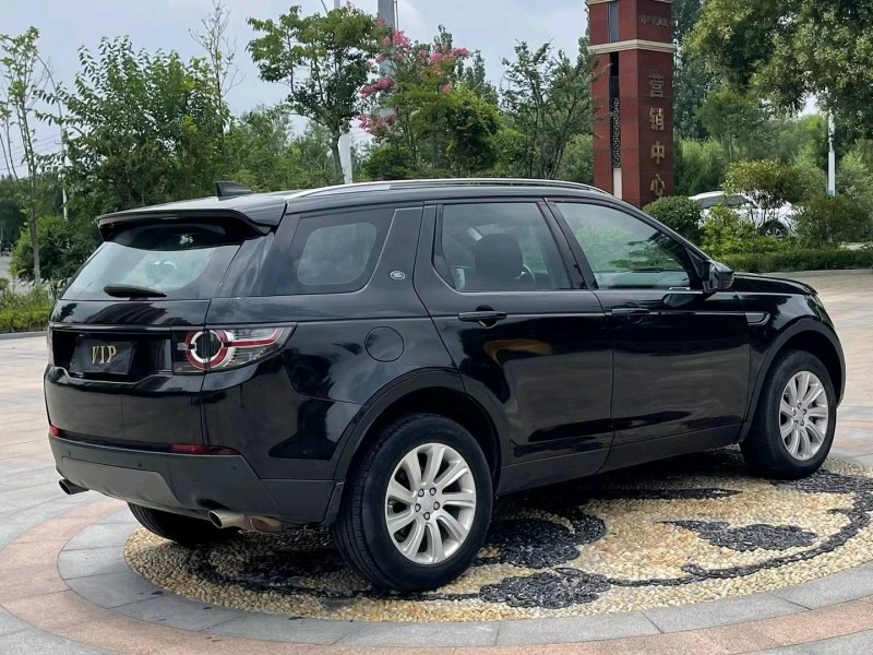 青岛18年路虎发现神行8