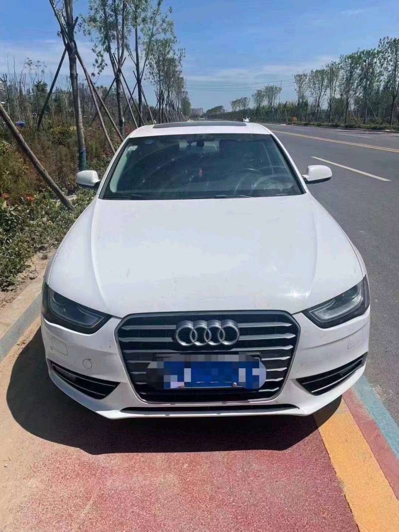 北京13年奥迪A4L1