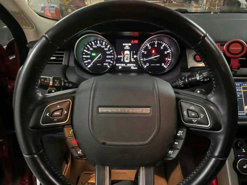 广州16年路虎极光7