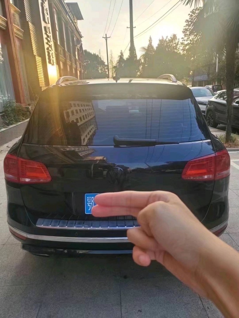 北京16年大众途锐5