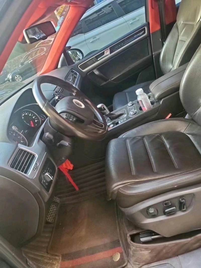 北京16年大众途锐9