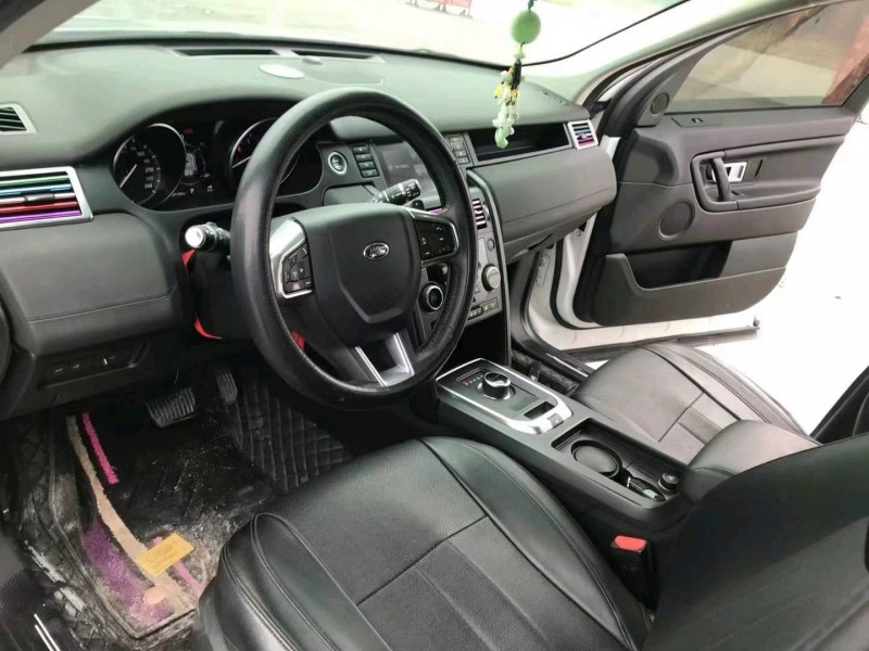 北京19年路虎神行者8