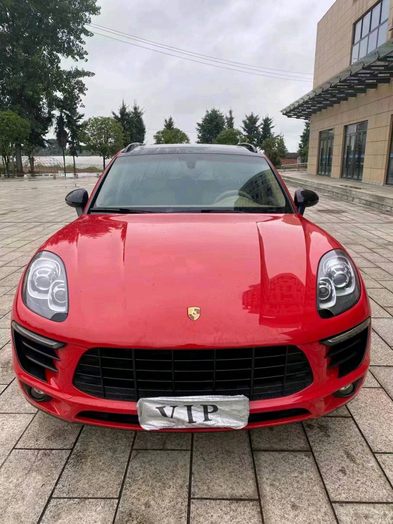 东营15年保时捷Macan7