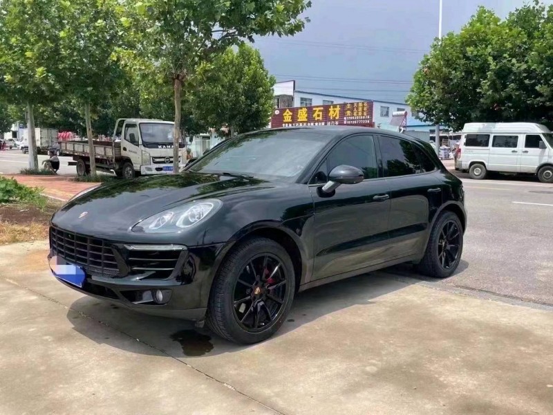 枣庄14年保时捷Macan2