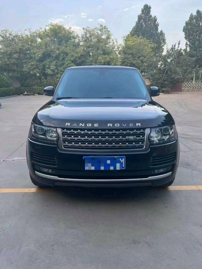 青岛14年路虎揽胜行政1